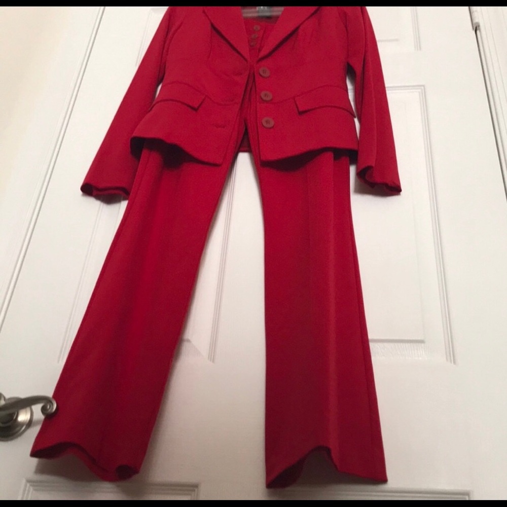 Suit . Perfect conditions . Size S